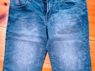 W31 (Gr. S / M ) Camp David Bermuda Jeans wie neu! kurze Hose - Berlin