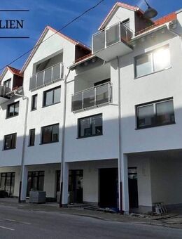 WEIGERT: Exklusive 2-Zimmer-Wohnung mit Balkon, Loggia & TG-Stellplatz in FFB - Fürstenfeldbruck