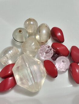 Glasperlen weiß rot - Balingen