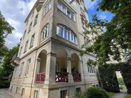 Bezugsfrei: Exklusive 4 oder 3 ZKB Altbauwohnung direkt an der Uni mit Balkon+Stellplatz - Dresden