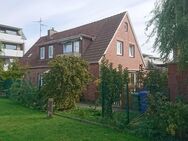 2- Fam.-Haus mit pos. Bauvorbescheid für 6 WE in bester Lage von Büsum - Büsum