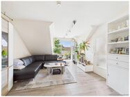 Helle Dachgeschosswohnung mit Studio und zwei Balkonen - Urbanes Wohnen in bester Lage - München
