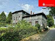 Zweifamilienhaus - ehemaliges Lazarett - mit viel Platz und gr. Grundstück - Hohenlockstedt