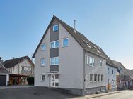 Mehrfamilienhaus mit Gartenanteil, Stellplätzen und Carport in zentraler Ortslage von Asperglen - Rudersberg