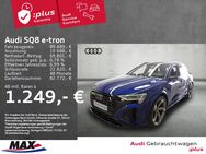 Audi SQ8, OPTIK, Jahr 2023 - Offenbach (Main)