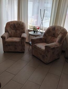 Sofagarnitur bestehend aus einem Sofa, zwei Sesseln - Mönchengladbach