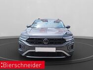 VW T-Roc, 1.0 TSI, Jahr 2023 - Greding