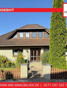 Großzügiges Ein- bis Zweifamilienhaus in top Wohnlage von Bückeburg - Bückeburg