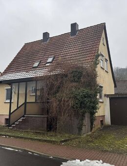 Einfamilienhaus mit guter Substanz - Modernisierungsstau! - Rotenburg (Fulda)