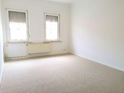 !! großzügige 2-Zimmer-Wohnung mit Süd-West-Balkon in Chemnitz / Hilbersdorf !!