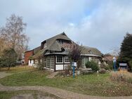 Reetgedecktes Landhaus 1795 mit 6 Wohnungen im Ostseebad Wustrow - Wustrow (Ostseebad)