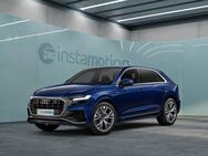 Audi Q8, 55 TFSI 2xS line 21Z Tour, Jahr 2023 - München