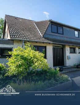 Einfamilienhaus mit Kamin, Bar und Doppelgarage in traumhafter Feldrandlage von Garbsen - Garbsen