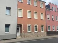 Tolles Stadthaus mit Garage und Zufahrt - auch Generationswohnen möglich - in Groitzsch zu verkaufen - Groitzsch