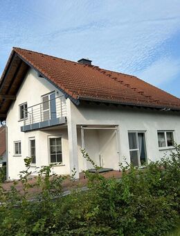 Ihr Wohntraum: Modernes Haus mit Pool und großem Grundstück - Sessenhausen