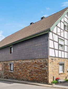 Simmerath - Ländliches Idyll mit Potenzial - Hofanlage mit Charme und Ausbaureserve in Rurberg - Simmerath