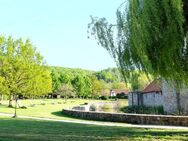 Ihr neues Zuhause mit Schlossblick - Zwei barrierefrei verbundene Wohnungen in Friedewald ! - Friedewald (Hessen)
