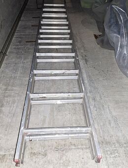 Alu Schiebeleiter 2 x 10 Sprossen. - Meckenheim