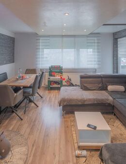 Kurzfristig frei - 3 Zimmer Eigentumswohnung mit Balkon - Eningen (Achalm)