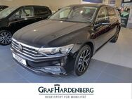 VW Passat Variant, 2.0 TDI Business NaviPro, Jahr 2023 - Offenburg