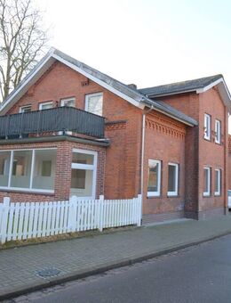 Moderne 1-Zimmer-Wohnung mit Balkon in Zentrumsnähe in Wesselburen - Wesselburen