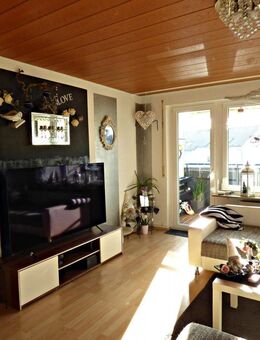 Sonnige, gepflegte 4,5-Zimmer-Wohnung in Aussichtslage - Deizisau