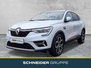 Renault Arkana, Techno TCe 140 el SITZE, Jahr 2023 - Hof