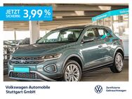 VW T-Roc, 1.5 TSI Style, Jahr 2023 - Stuttgart