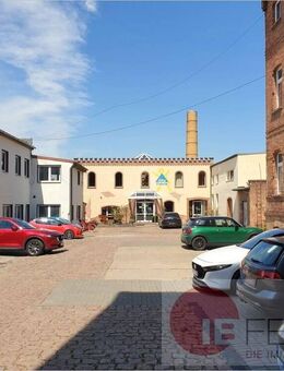 Entwickler aufgepasst: Teilvermietetes Gebäude-Ensemble mit viel Potenzial für Gewerbe & Wohnen - Köthen (Anhalt)