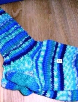 Handgestrickte Socken Gr. 32/33 - Merkelbach