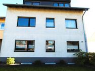 Top! Top! Topp! Helle Dachgeschosswohnung in kleiner Wohneinheit! - Pulheim