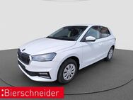 Skoda Fabia, 1.0 MPI Essence, Jahr 2022 - Straubing