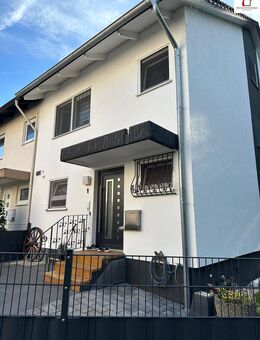 °°° MODERNIERTES REIHENENDHAUS IN RUHIGER LAGE MIT GARTEN UND EINLIEGERWOHNUNG °°° - Pfinztal