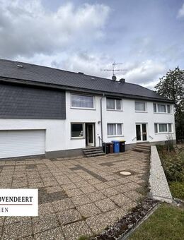 Großzügiges Wohnhaus in Breitscheider Ortsteil mit neuwertigem Dach wartet auf Sie und Ihre Familie! - Breitscheid (Hessen)