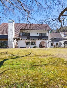 Exklusives Einfamilienhaus mit einzigartigem Grundstück! - Bruchmühlbach-Miesau