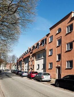 So macht wohnen Spaß: günstig 2-Zimmer-Wohnung frisch renoviert, zu sofort anmietbar! - Lübeck