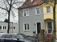 Exklusives Reihenendhaus für Großfamilien mit 2 Wohnungen - 7 Zimmer - Bremen