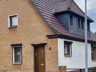 Doppelhaushälfte in beliebter Siedlungslage! - Bernburg (Saale)