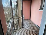 Helle 3-Raum-Wohnung im schönen Erzgebirge mit Balkon - Aue