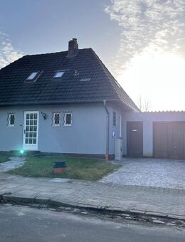 Sehr lukrative Kapitalanlage nördlich von Hamburg in Brunsbüttel 6 Zimmer - Brunsbüttel