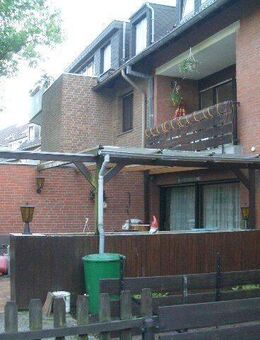 Solides Mehrfamilienhaus mit Terrasse, Balkon und großem Garten als Renditeobjekt in KR-Oppum - Krefeld