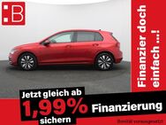 VW Golf, 1.5 8 eTSI Move PARKLENK, Jahr 2023 - Regensburg