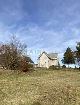 Geräumiges Wohnhaus, weitläufiges Grundstück, Brunnenwasser, viel Natur.... - Marienberg