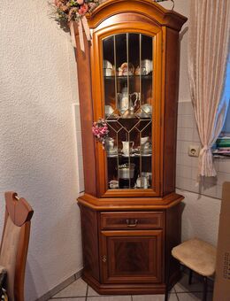 Vitrine und Tisch Küche / Esszimmer zu verkaufen - Gelsenkirchen Bismarck