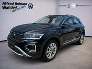 VW T-Roc, 2.0 TDI Style, Jahr 2023 - Walldorf (Baden-Württemberg)