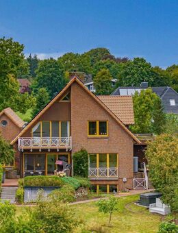 Besonderes Einfamilienhaus mit neuester Technik und Panoramablick ins Grüne in Süderbrarup - Süderbrarup