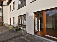 Erdgeschosswohnung: Barrierefrei und so großzügig wie ein Haus - Eningen (Achalm)