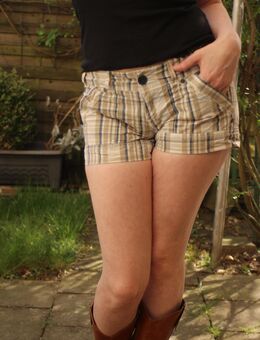 Fishbone Sommershorts beige blau, kariert, Karos, Gr. XS - Düsseldorf