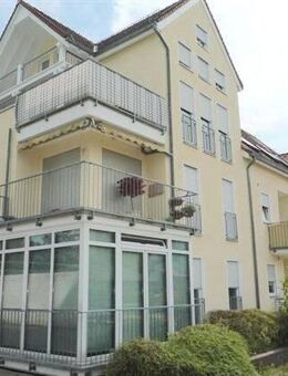 OWNR: Einziehen und Wohlfühlen - Renoviert und mit Küche! Traumhafte 2-Zi Wohnung - Bad Homburg (Höhe)