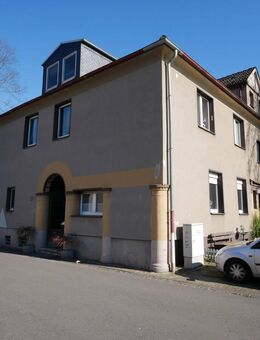 Leben wie im eigenen Haus-Großes Reihenendhaus, viel Platz für die Familie mit Terrasse in Bismarck - Gelsenkirchen